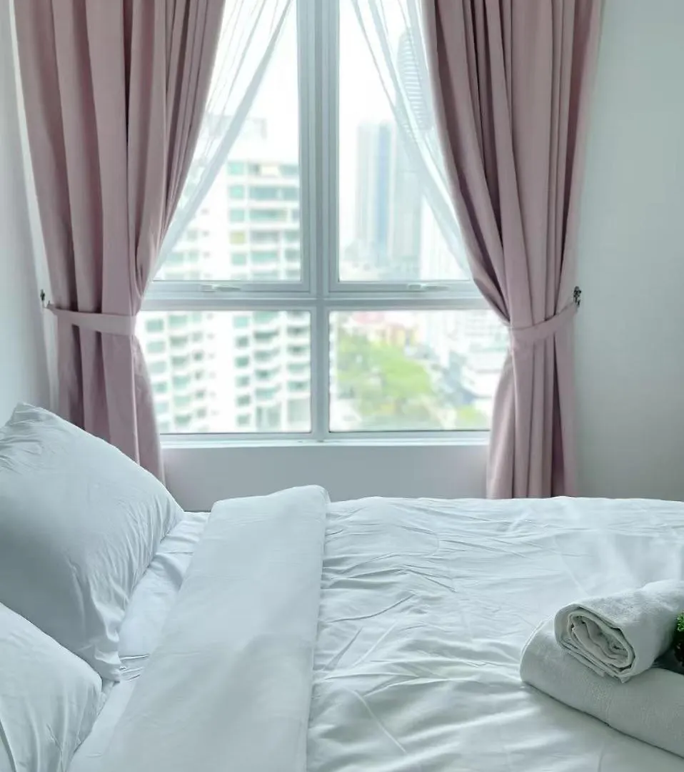 Apartament Mansion One 2R2B Seaview Up To 10 Pax George Town
